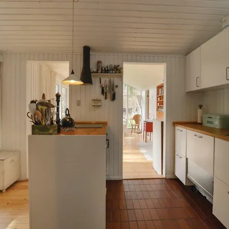 Three-bedroom Holiday In Rørvig