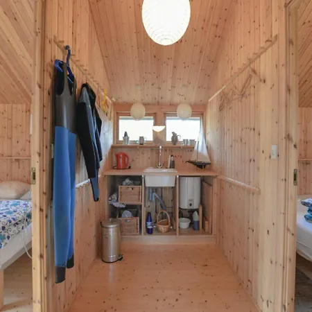 בית נופש Three-bedroom Holiday In *